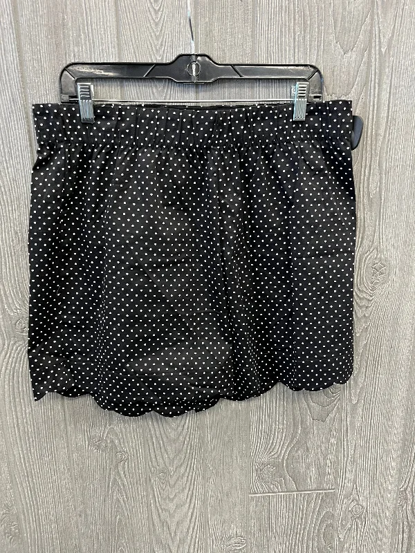 Shorts By Andree By Unit In Black, Size: 20