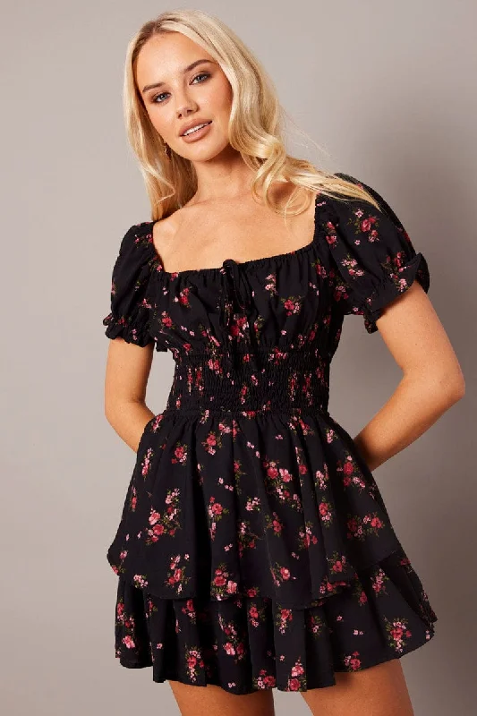 Chic Styles Black Ditsy Playsuit Short Sleeve