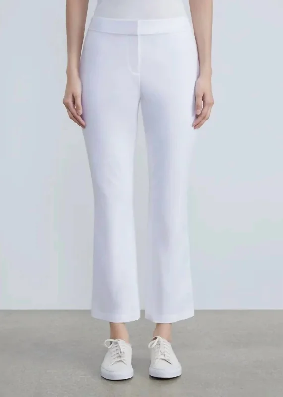 Fashionista Favorites Manhattan Skinny Flare Pant In White